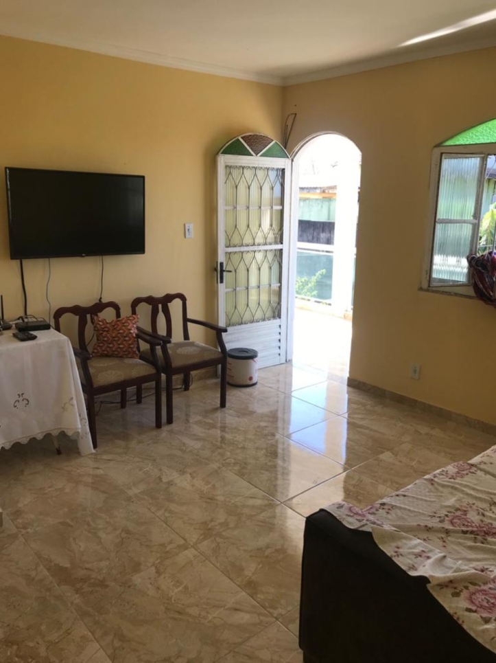 Casa à venda com 2 quartos, 70m² - Foto 9