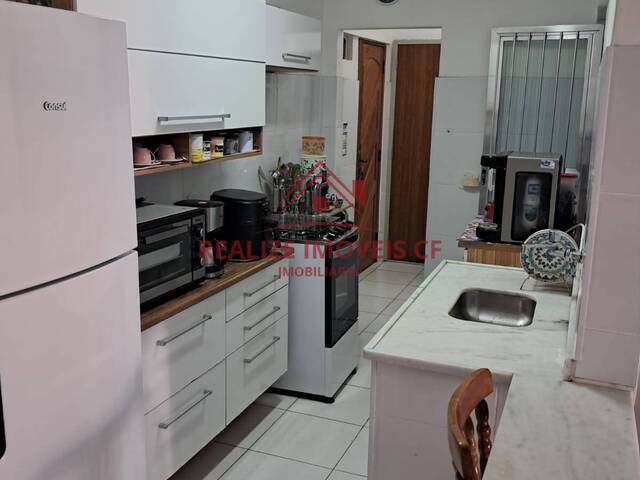 Apartamento para Venda em Cabo Frio - 5