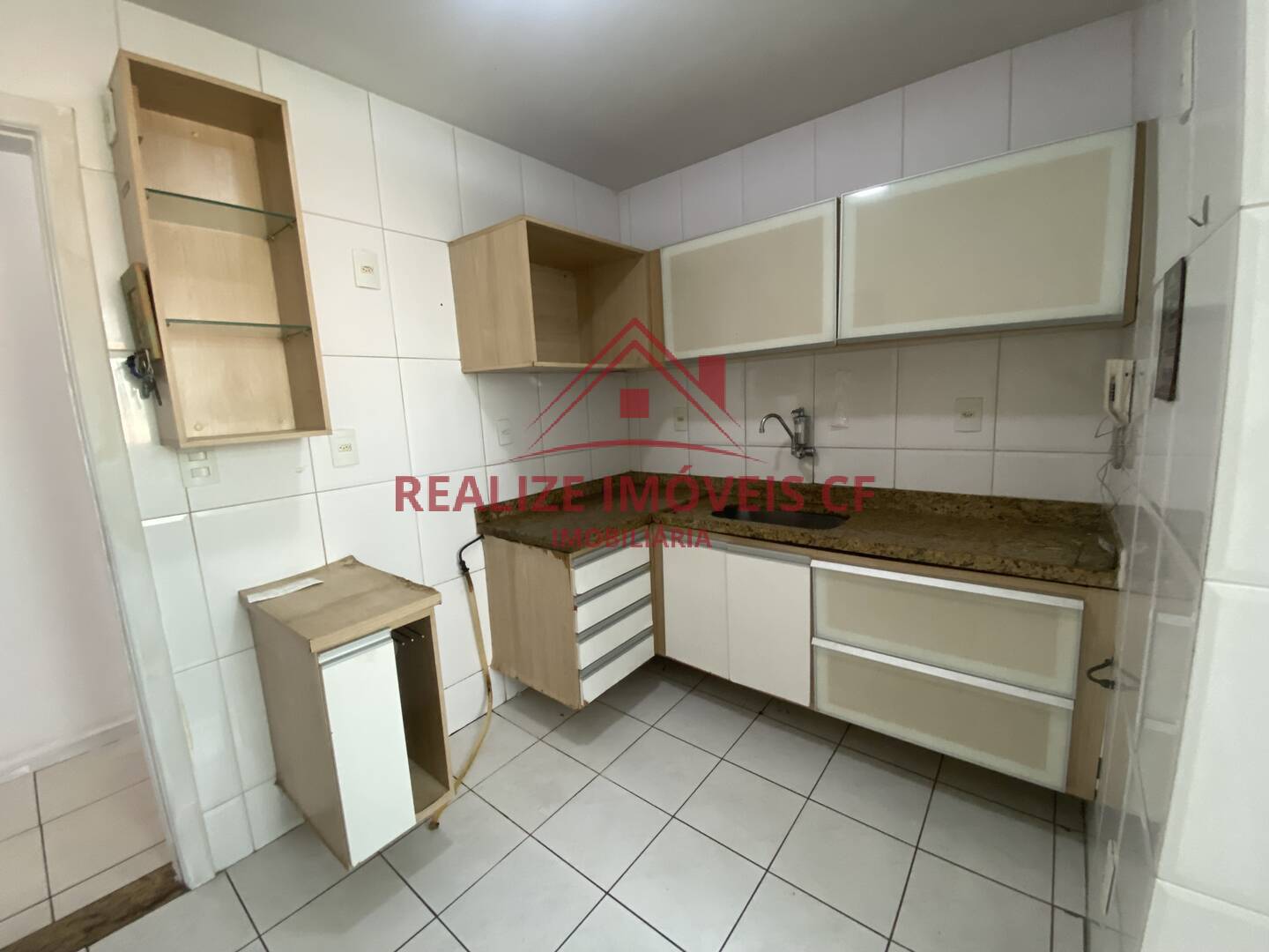 Apartamento para alugar com 3 quartos, 90m² - Foto 8