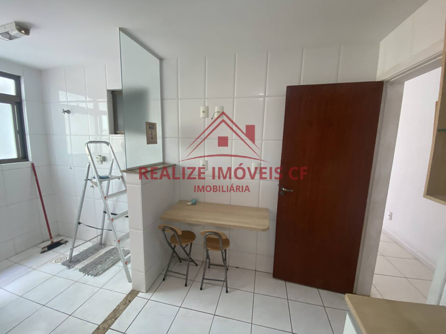 Apartamento para alugar com 3 quartos, 90m² - Foto 7
