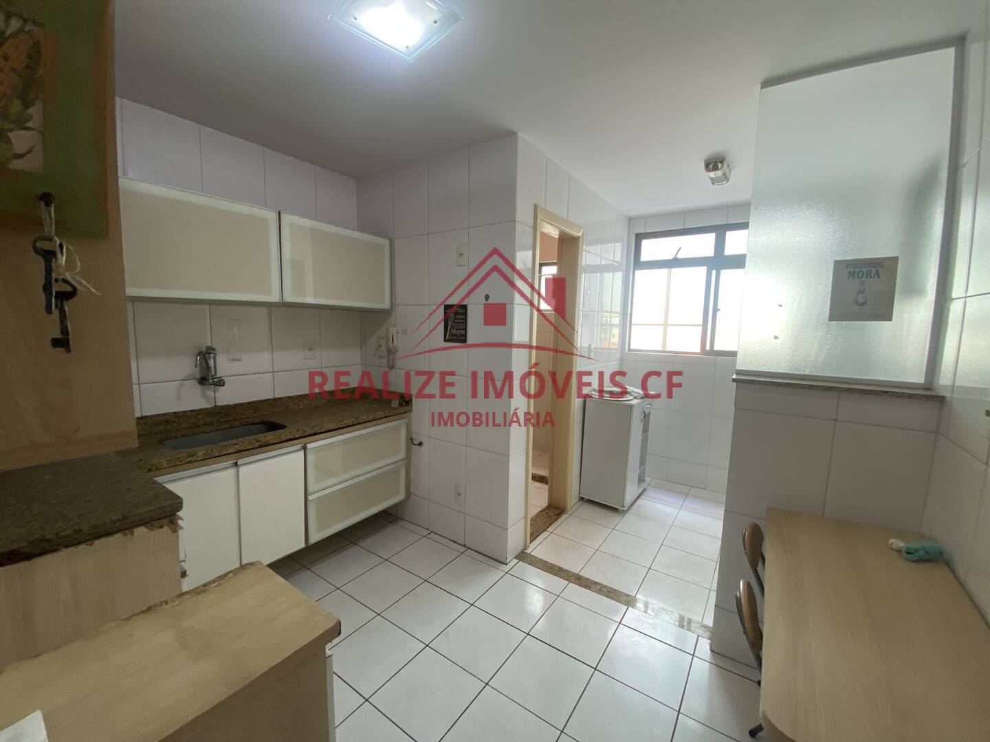 Apartamento para alugar com 3 quartos, 90m² - Foto 6