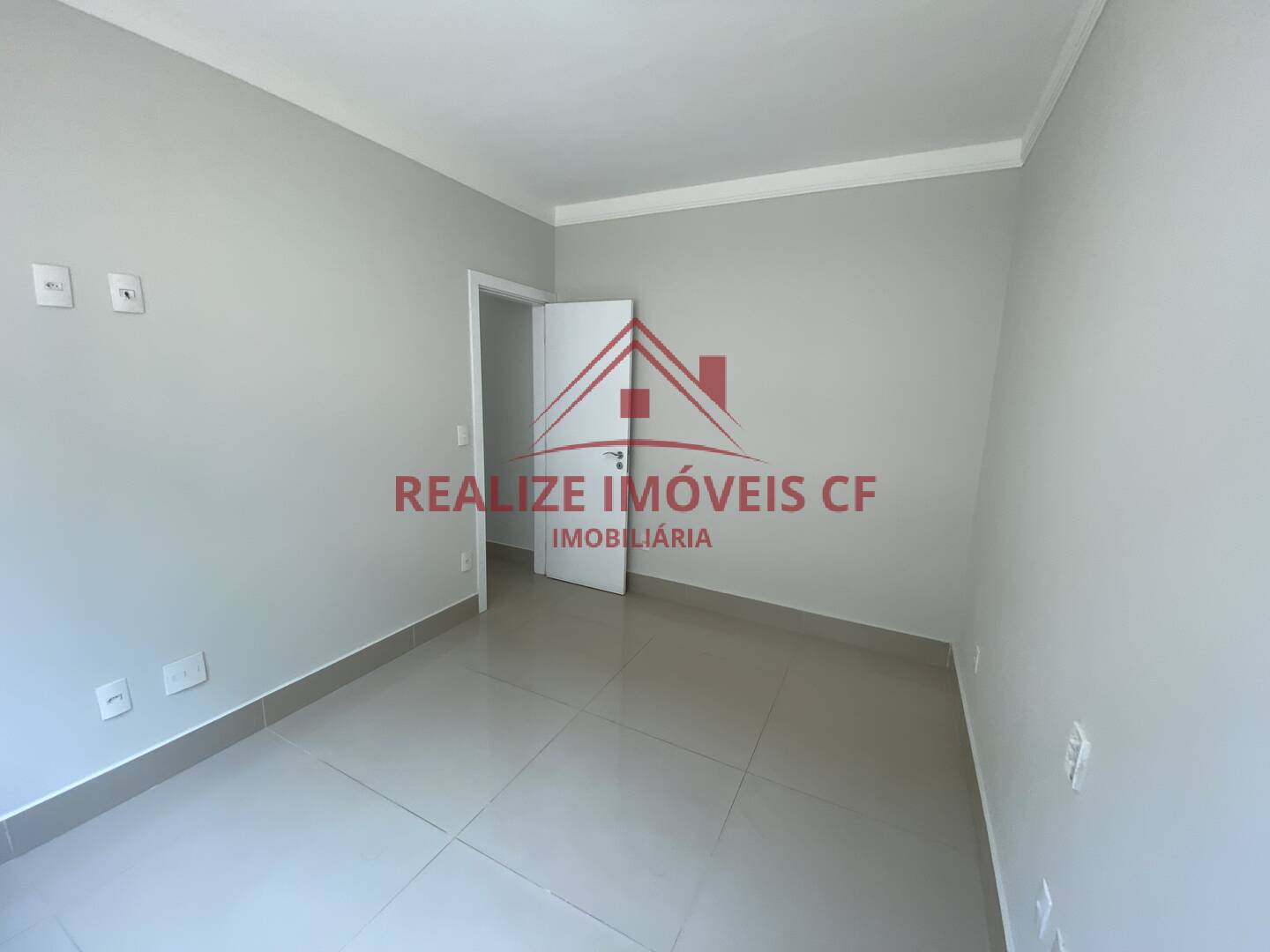 Apartamento para alugar com 3 quartos, 188m² - Foto 32