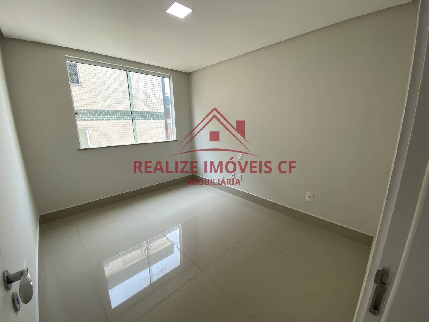 Apartamento para alugar com 3 quartos, 188m² - Foto 34