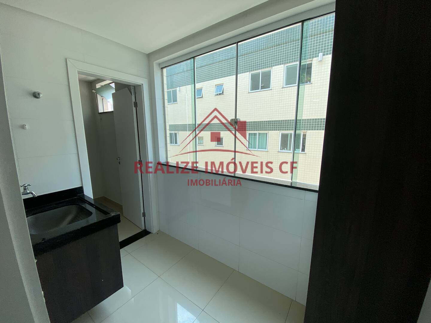 Apartamento para alugar com 3 quartos, 188m² - Foto 9