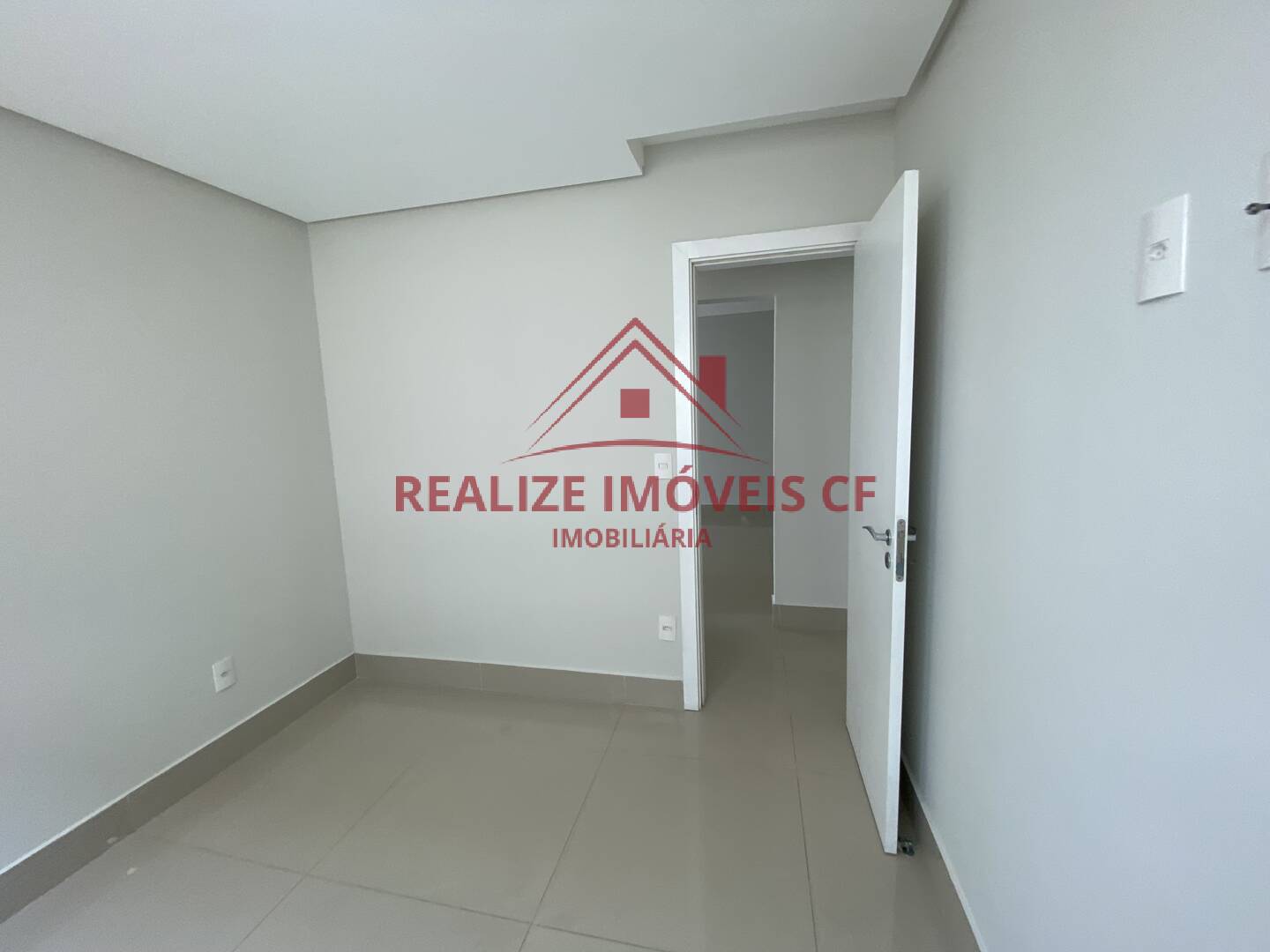 Apartamento para alugar com 3 quartos, 188m² - Foto 35