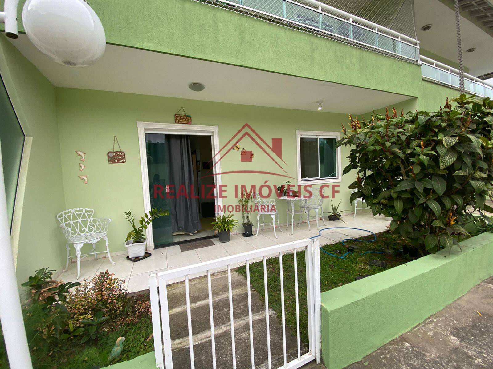 Casa de Condomínio para alugar com 2 quartos, 60m² - Foto 1