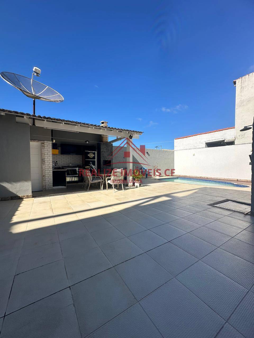 Casa para alugar com 3 quartos, 285m² - Foto 5
