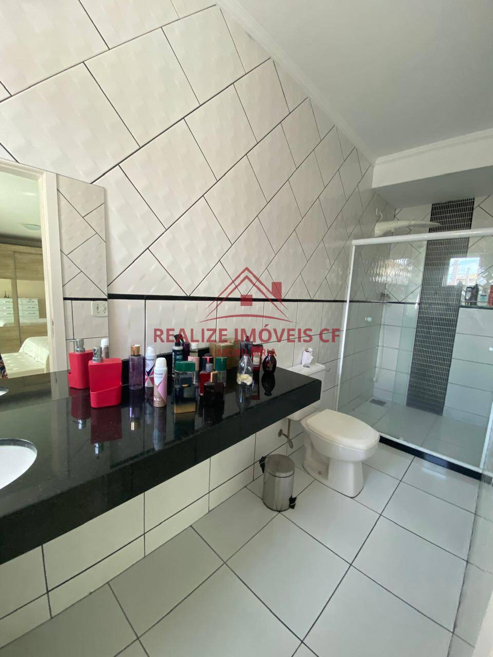 Casa para alugar com 3 quartos, 285m² - Foto 23