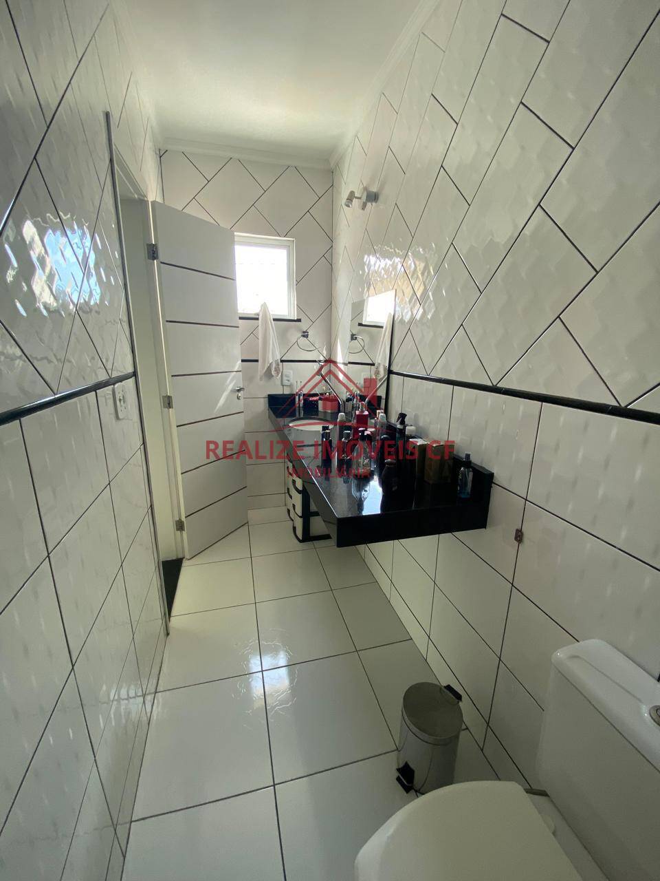 Casa para alugar com 3 quartos, 285m² - Foto 24