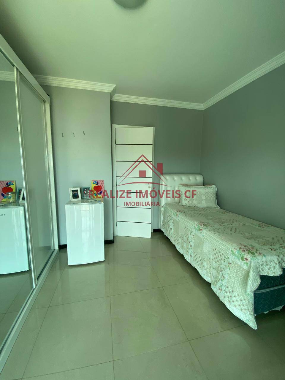 Casa para alugar com 3 quartos, 285m² - Foto 17