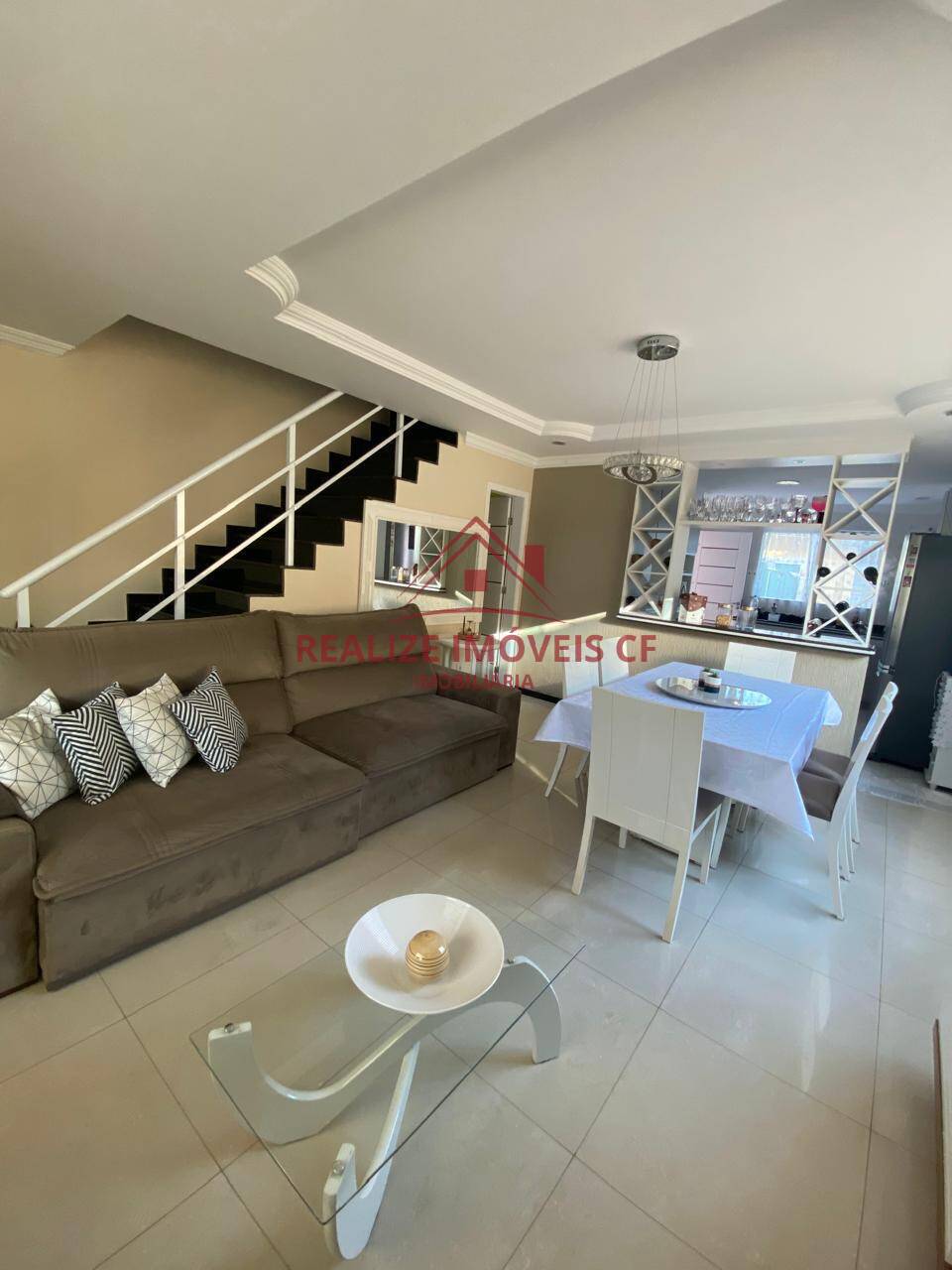 Casa para alugar com 3 quartos, 285m² - Foto 10
