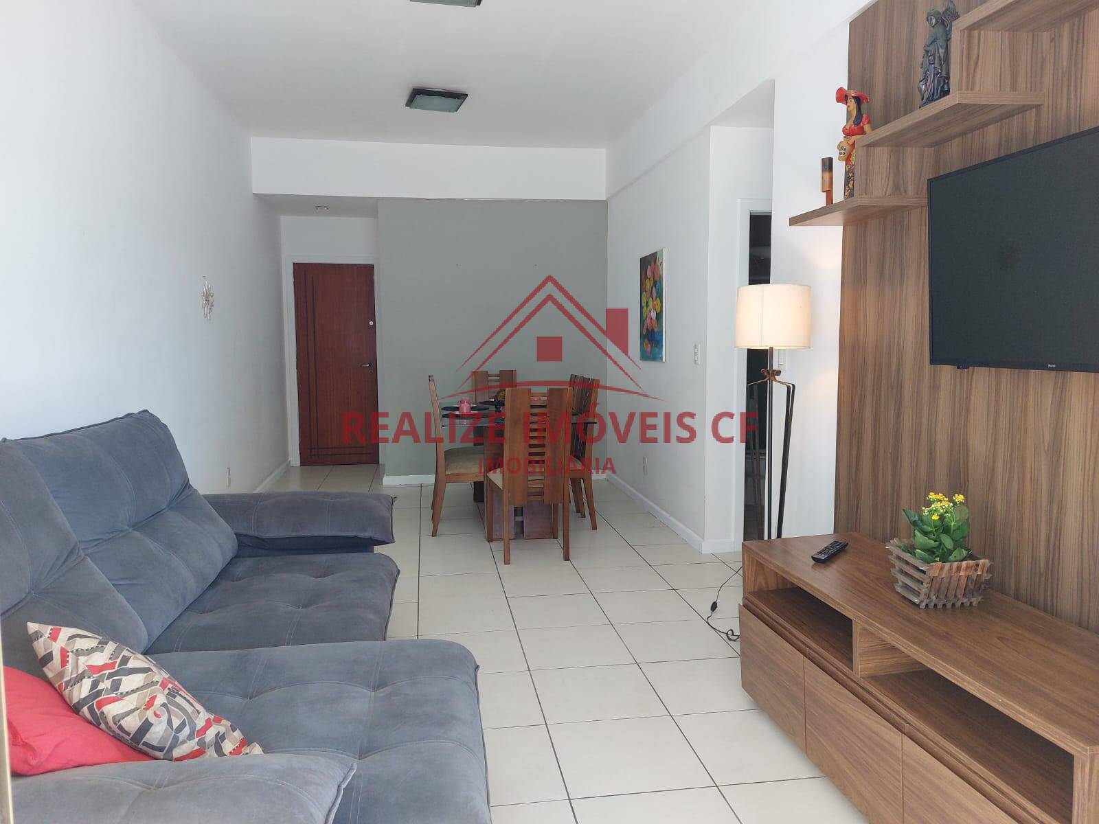 Apartamento para alugar com 3 quartos, 90m² - Foto 1