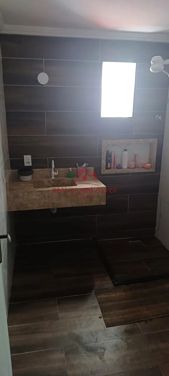 Casa para alugar com 3 quartos, 300m² - Foto 16
