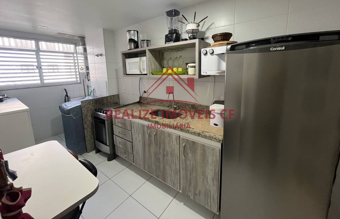 Apartamento à venda e aluguel com 2 quartos - Foto 3